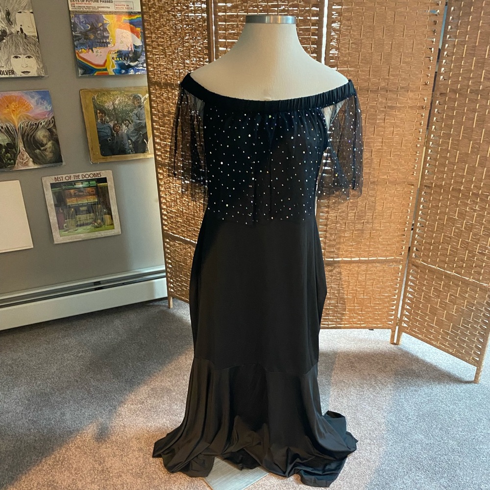 SHEIN mermaid cut off shoulder bodycon dress